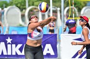Aliza Aguilar De Costa Rica Recibe