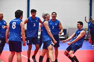 Celebracion De Ataque De Ricardo Navarro De El Salvador