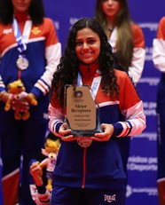 Best Receiver Maria Jose Castro