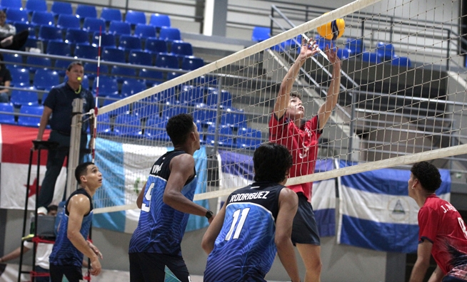 Costa Rica supera a Nicaragua en cinco sets