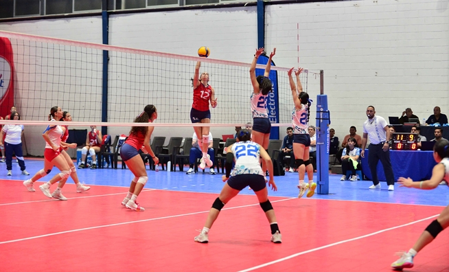 Contundente debut de Costa Rica en el XV Centroamericano Sub-19 Femenino de AFECAVOL