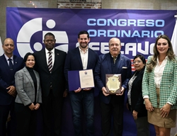 AFECAVOL entrega el Primer Galardón “Pergamino de Oro Marta Centeno de Sajché” a Cristóbal Marte