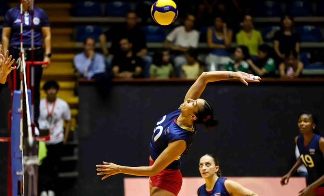 Estados Unidos se recupera con victoria en sets corridos sobre Costa Rica