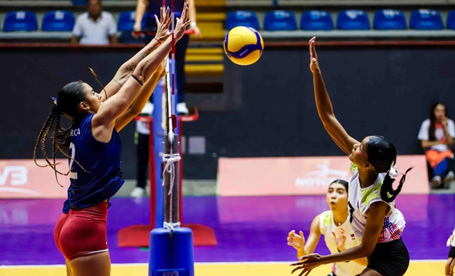 Venezuela se queda con el séptimo lugar en cinco sets ante Costa Rica